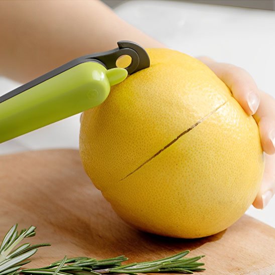 fini-le-gaspillage-avec-cet-Eplucheur-decouper-les-pelure-tour-est-jouer